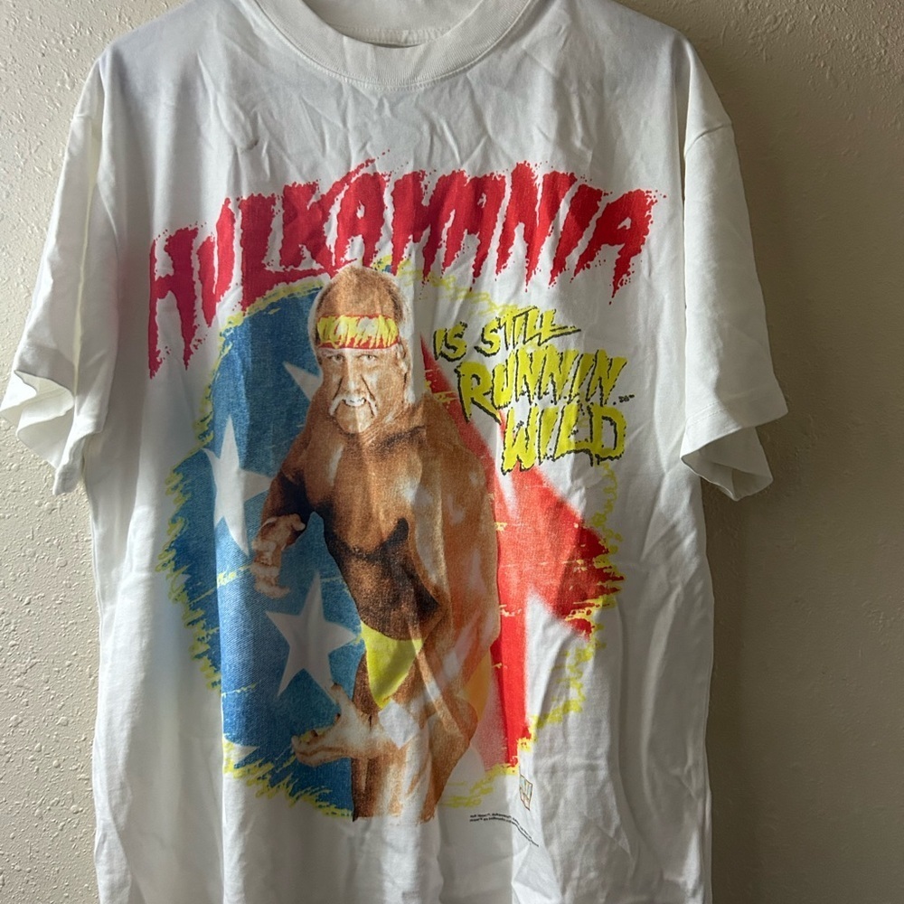 WWE White Hulkamania Run Wild Tee
